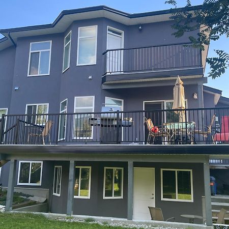 2 Bedroom Suite With Full Kitchen Revelstoke Eksteriør bilde