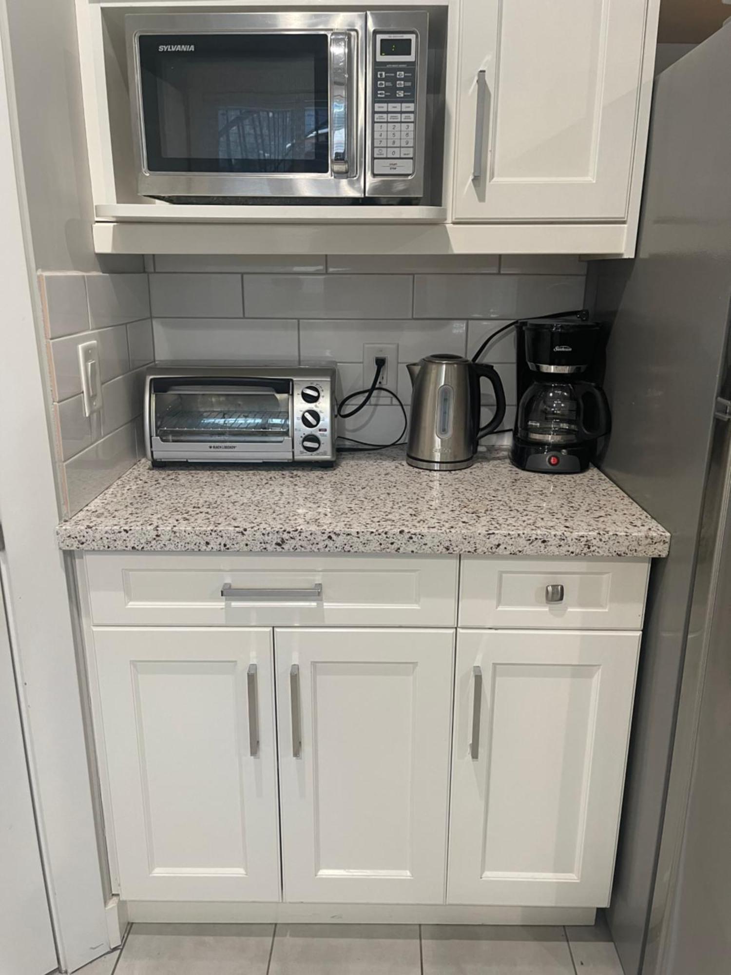 2 Bedroom Suite With Full Kitchen Revelstoke Eksteriør bilde