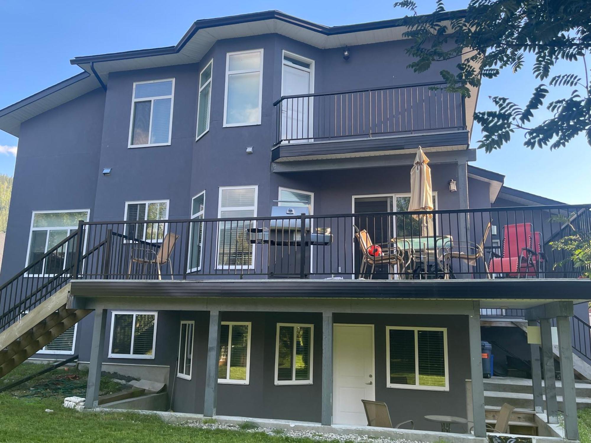 2 Bedroom Suite With Full Kitchen Revelstoke Eksteriør bilde